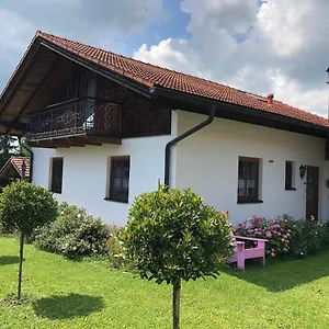 Seehäuschen - Waging Tettenhausen Ferienhaus