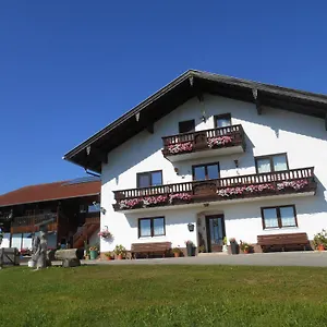 Beim Risei Apartment